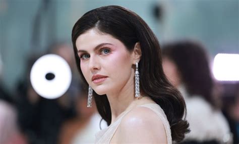 Alexandra Daddario Poses Totally Nude on Instagram